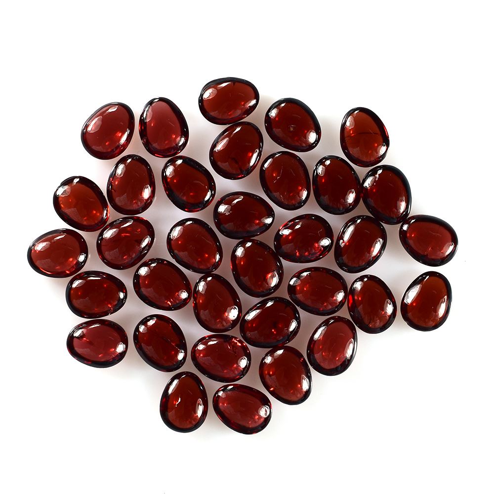 RED GARNET PLAIN LENTIL FANCY (MEDIUM/HI) 8.80X7.00 MM 2.00 Cts.