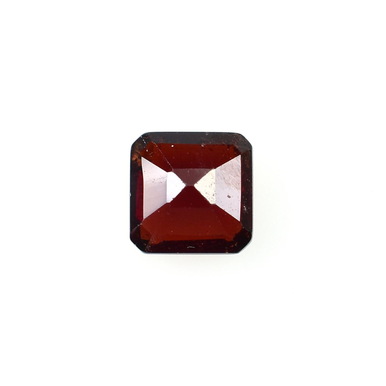 GARNET STEP CUT OCTAGON (DARK)(CLEAN) 5.00X5.00 MM 0.76 Cts.