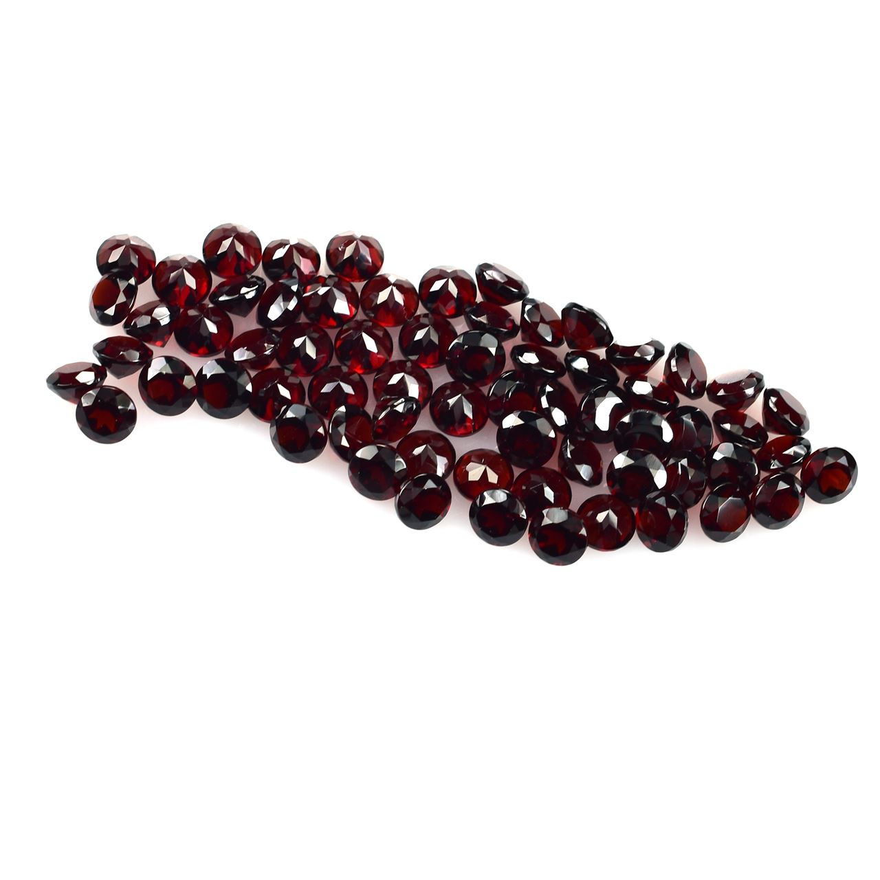 GARNET CUT ROUND (DARK RED)(CLEAN) 5.00X5.00 MM 0.71 Cts.