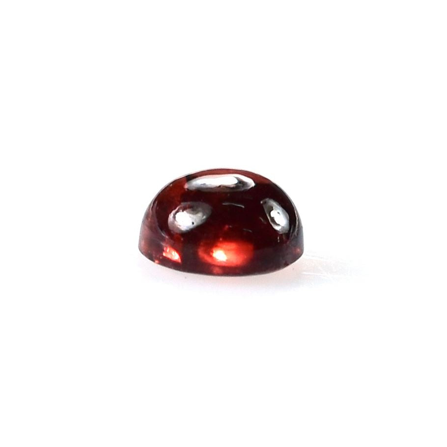 GARNET PLAIN ROUND CAB (OPEN RED)(SI) 5.00X5.00 MM 0.75 Cts.