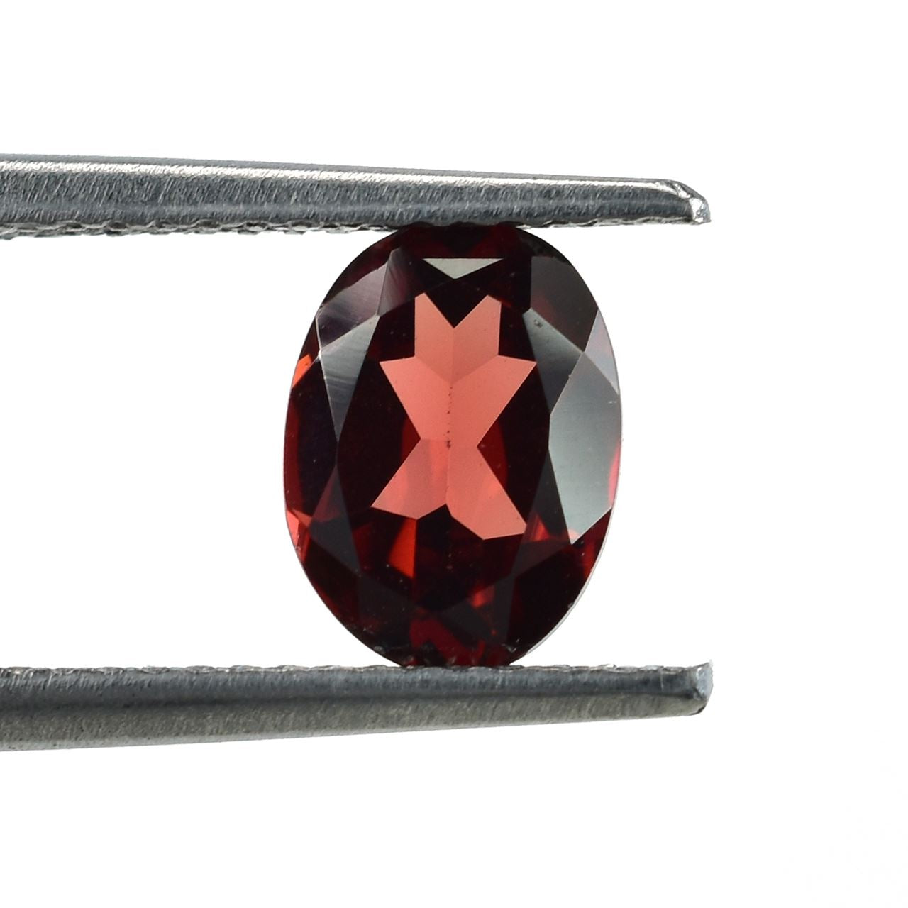 GARNET CUT OVAL (OPEN RED)(SI) 8.00X6.00 MM 1.45 Cts.