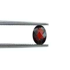 GARNET CHECKER CUT OVAL (DARK RED)(SI) 7.00X5.00 MM 0.80 Cts.
