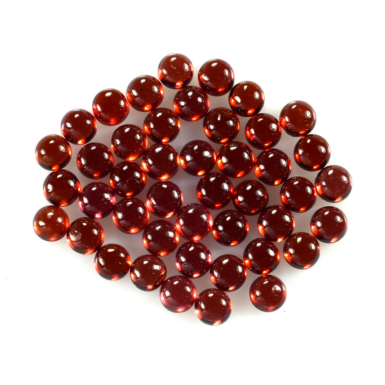 GARNET PLAIN ROUND CAB (MEDIUM RED)(CLEAN) 4.00X4.00 MM 0.40 Cts.