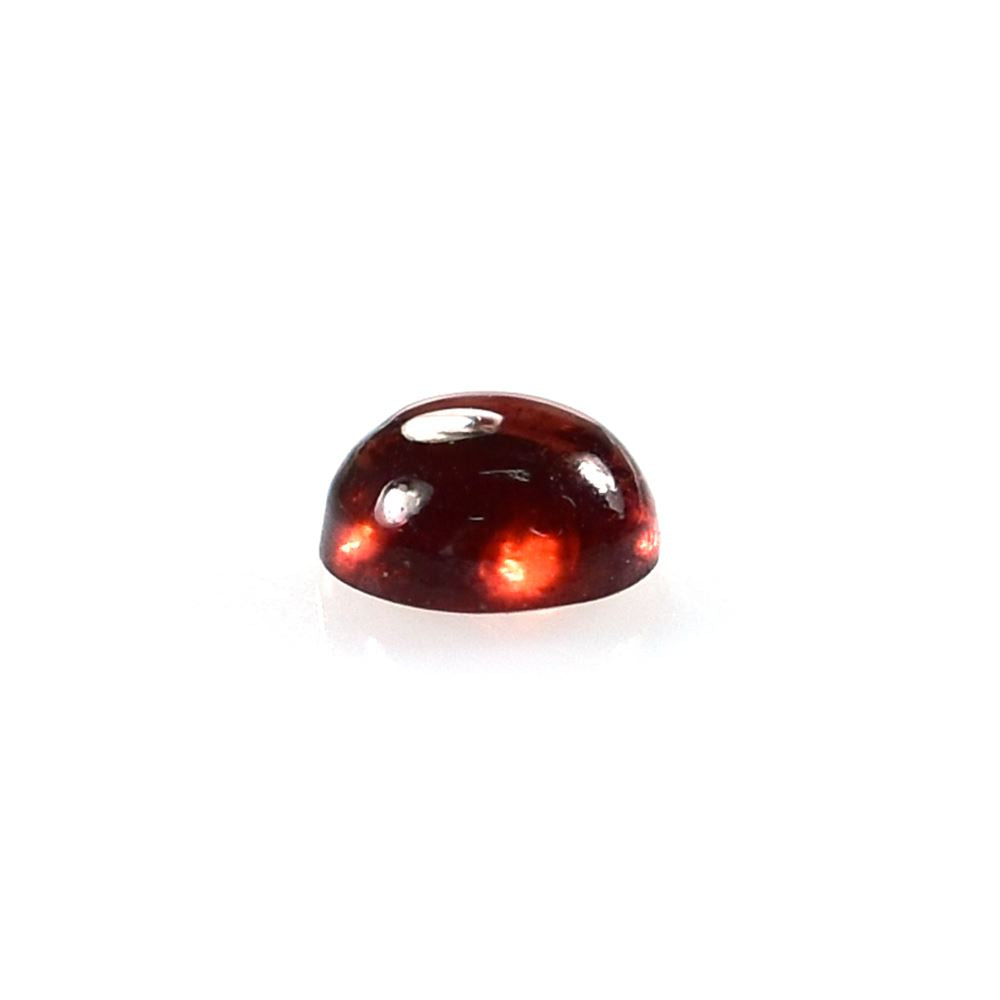 GARNET PLAIN ROUND CAB (MEDIUM RED)(SI)4.00X4.00 MM 0.40 Cts.