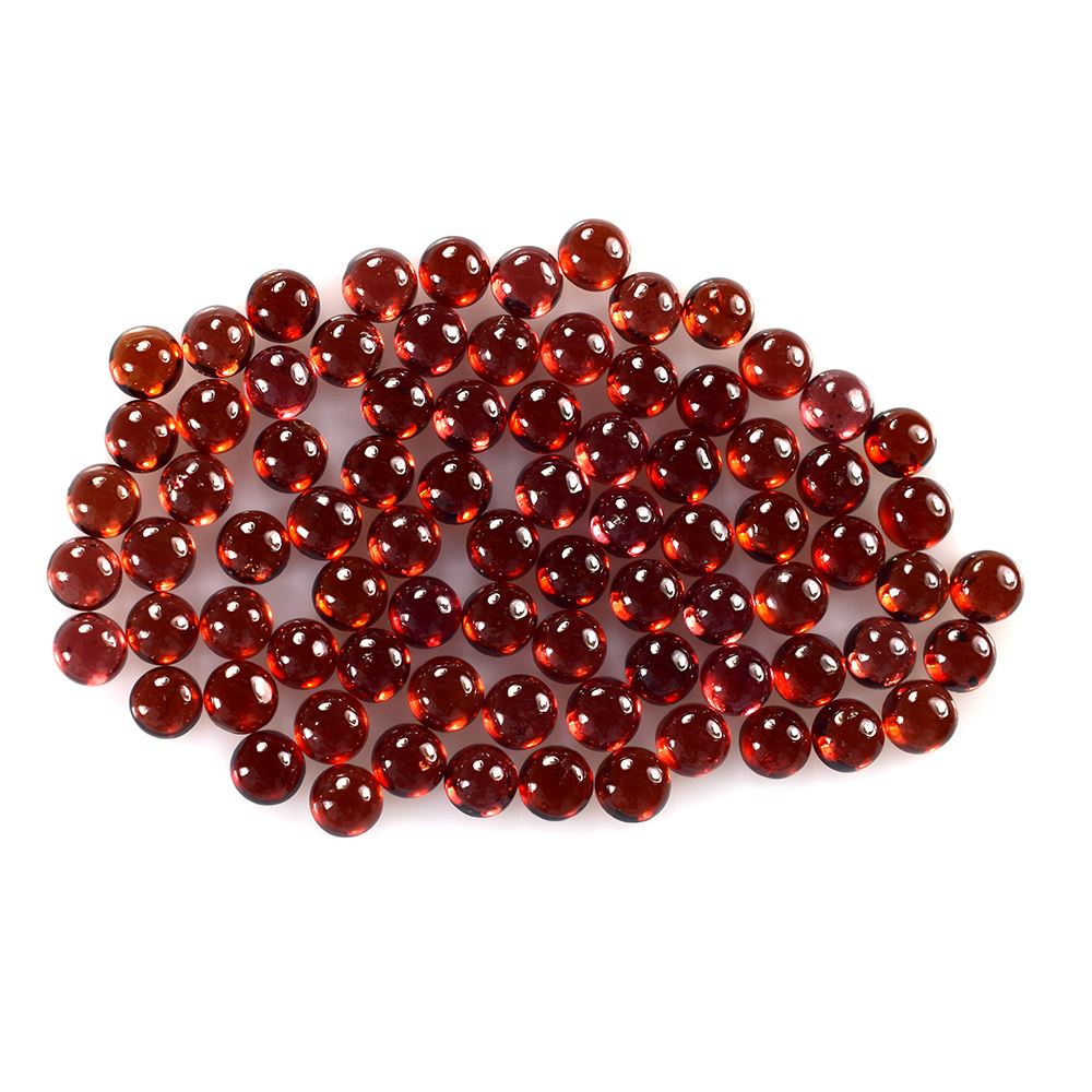 GARNET PLAIN ROUND CAB (MEDIUM RED)(SI)4.00X4.00 MM 0.40 Cts.