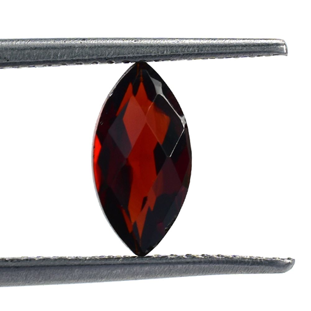 GARNET RED CHECKER CUT MARQUISE 10.00X5.00 MM 1.55 Cts.