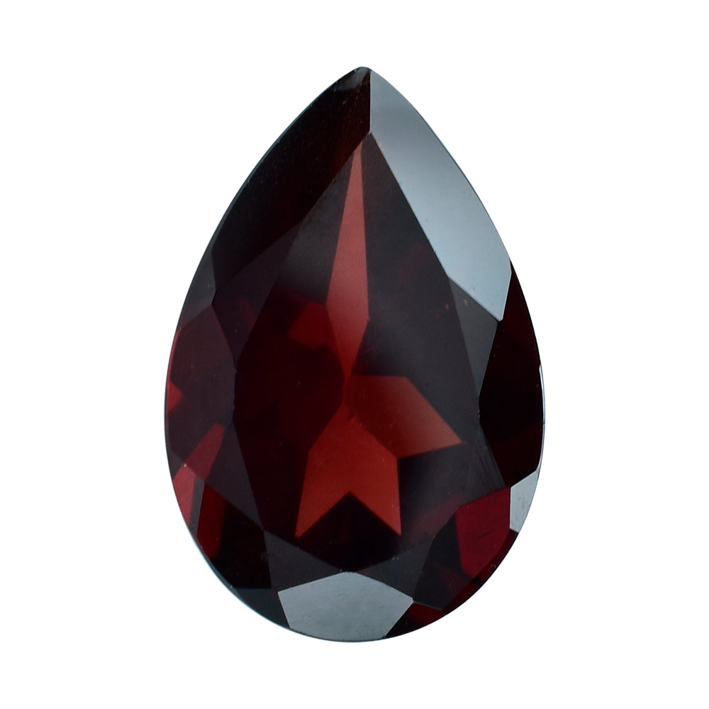GARNET CUT PEAR (OPEN RED/CLEAN) 14.00X10.00 MM 5.12 Cts.