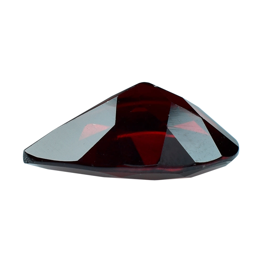 GARNET CUT PEAR (OPEN RED/CLEAN) 14.00X10.00 MM 5.12 Cts.