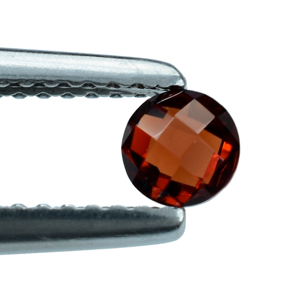 RED GARNET BRIOLETTE ROUND 4MM 0.37 Cts.