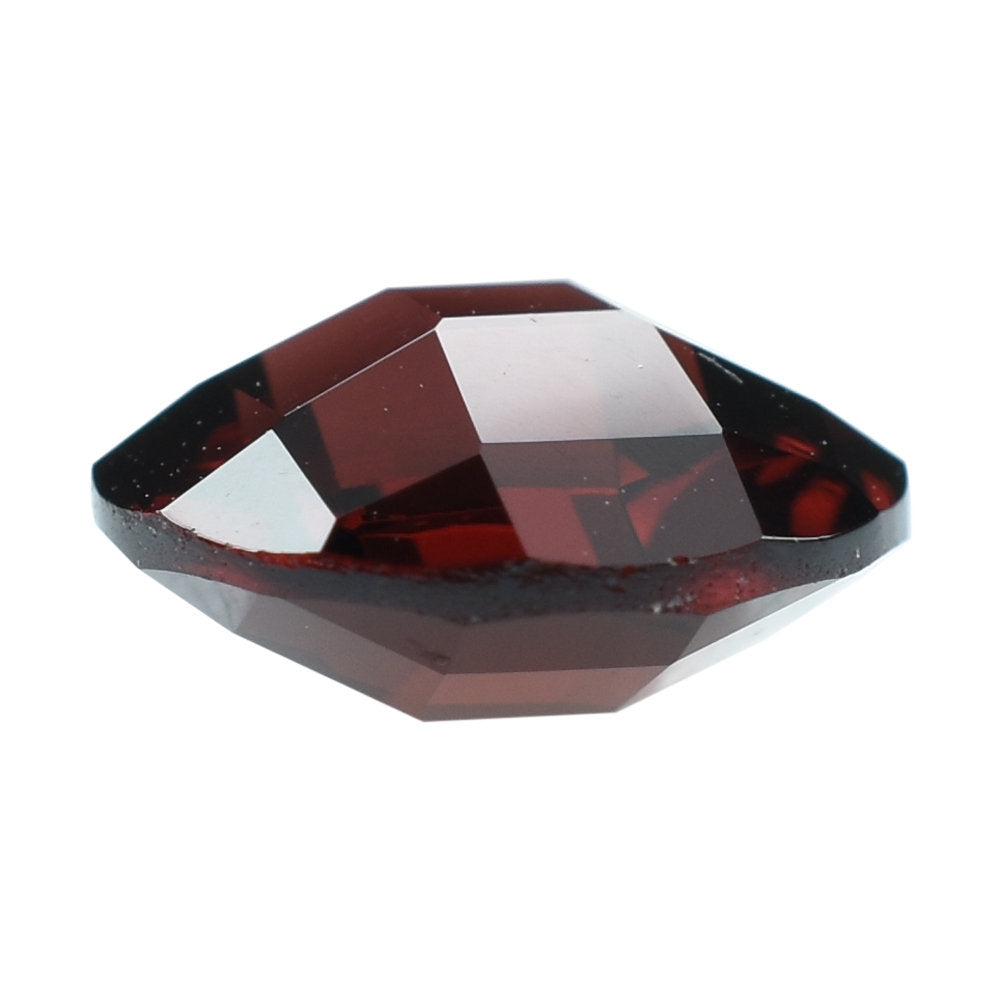 RED GARNET BRIOLETTE ROUND 10MM 4.09 Cts.