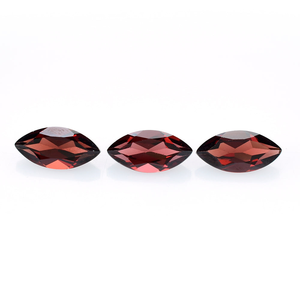 RED GARNET CUT MARQUISE 11X5.50MM 1.70 Cts.