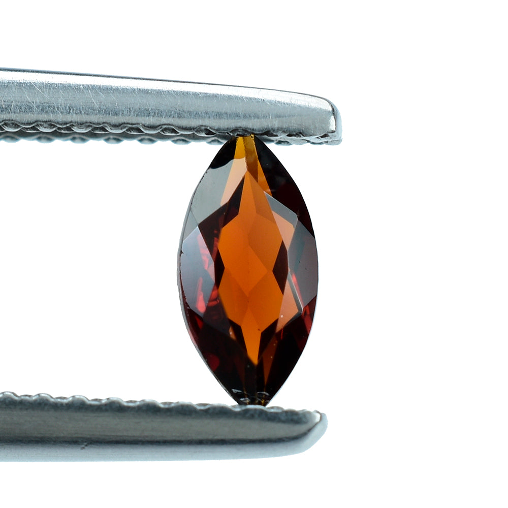 RED GARNET CUT MARQUISE 7X3.50MM 0.39 Cts.