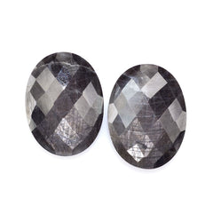 GREY SAPPHIRE BRIOLETTE OVAL 20X15 MM 18.34 Cts.