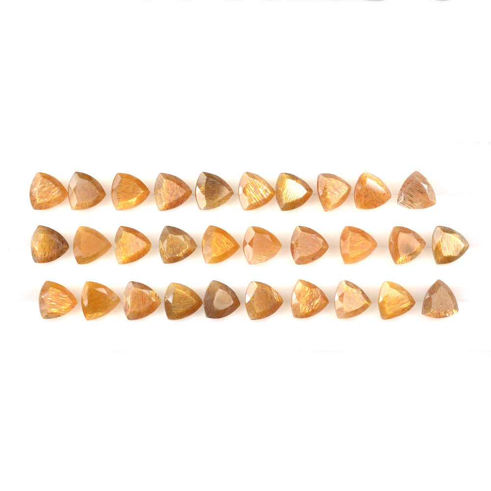 GOLDEN SUNSTONE CUT TRILLION 8 MM 1.52 CTS