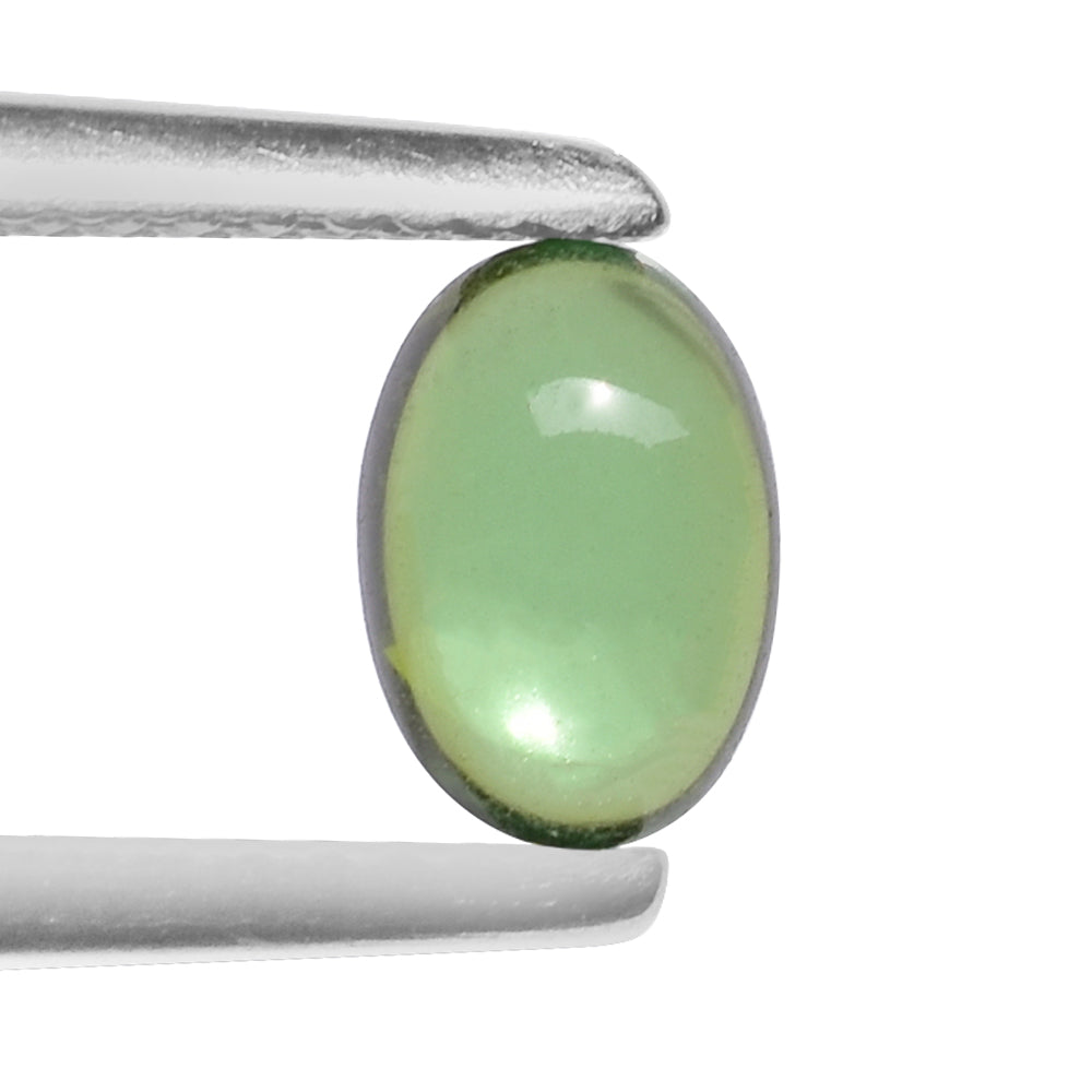 GREEN TOURMALINE OVAL CAB 7X5MM 0.88 Cts.