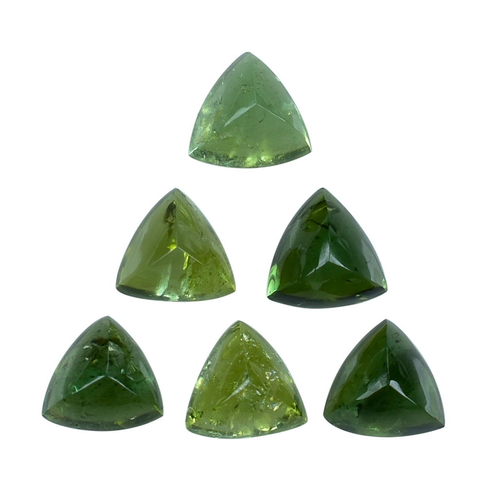 GREEN TOURMALINE (OPEN COLOR) (SI) SUGARLOAF TRILLION CAB (FLAT BOTTOM) 4MM (TH. 2.60-3.00MM) 0.30 Cts.