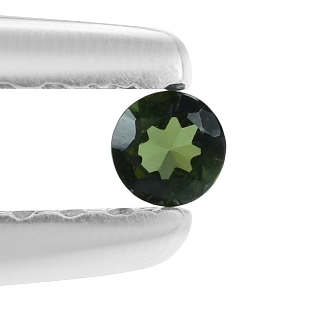 GREEN TOURMALINE CUT ROUND 2.50MM 0.06 Cts.