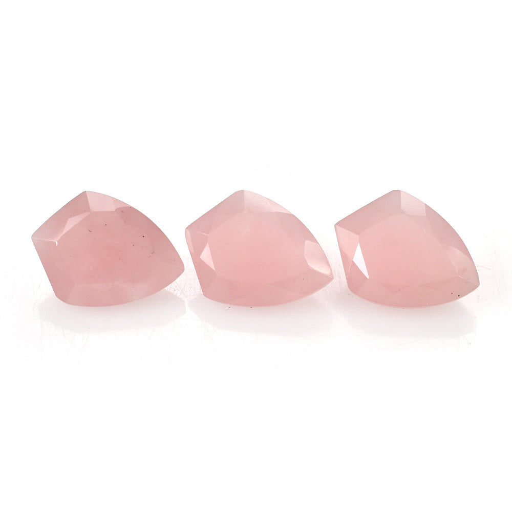 GUAVA QUARTZ CUT FANCY 13X9.50MM 3.63 Cts.