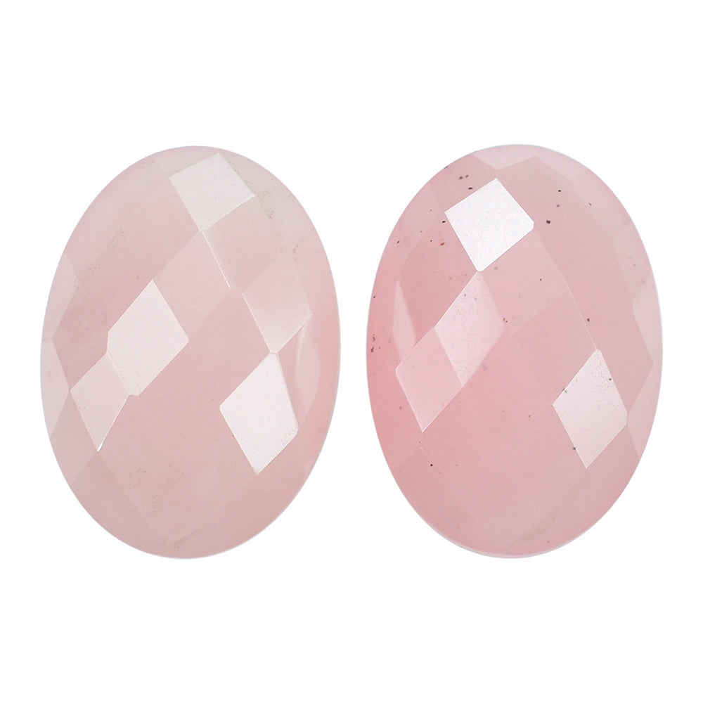 GUAVA QUARTZ BUFFTOP CHECKER BACK OVAL 14X10MM 5.66 Cts.