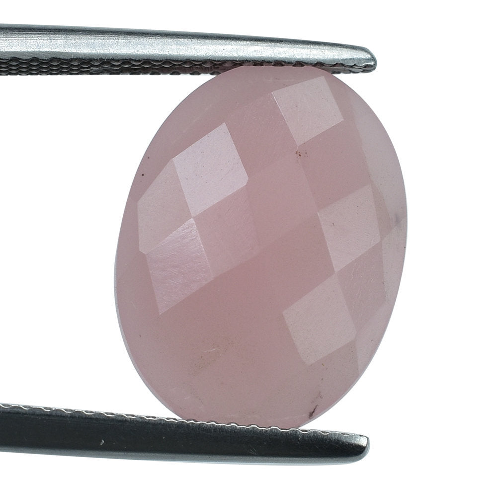 GUAVA QUARTZ OVAL BUFFTOP CHECKER BACK 16X12MM 7.53 Cts.