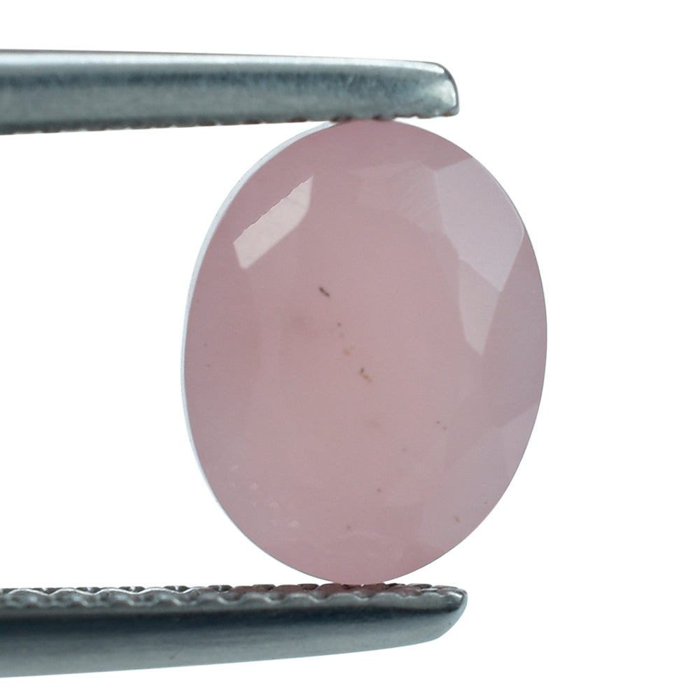 GUAVA QUARTZ CUT OVAL 9X7MM 1.81 Cts.