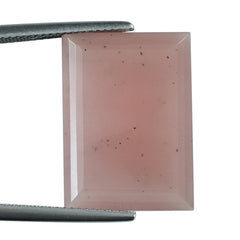 GUAVA QUARTZ CUT BAGUETTE 21X15MM 15.76 Cts.