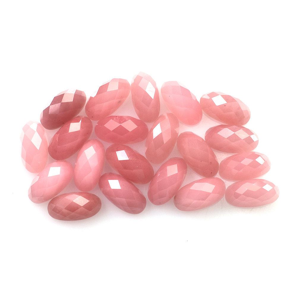 GUAVA QUARTZ CHECKER CUT D SHAPE CAB 12X6MM 3.46 Cts.