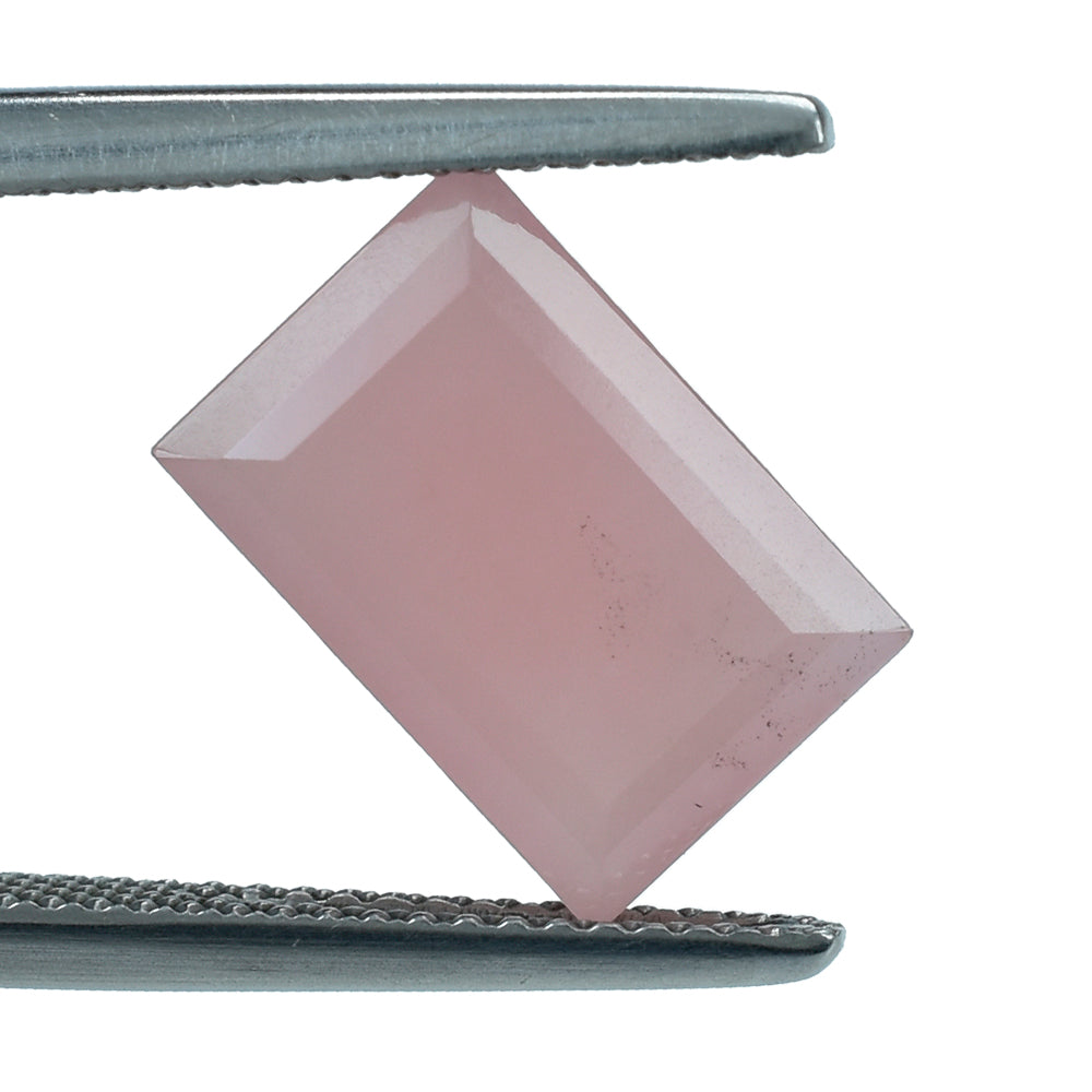 GUAVA QUARTZ CUT BAGUETTE 12X8MM 3.15 Cts.