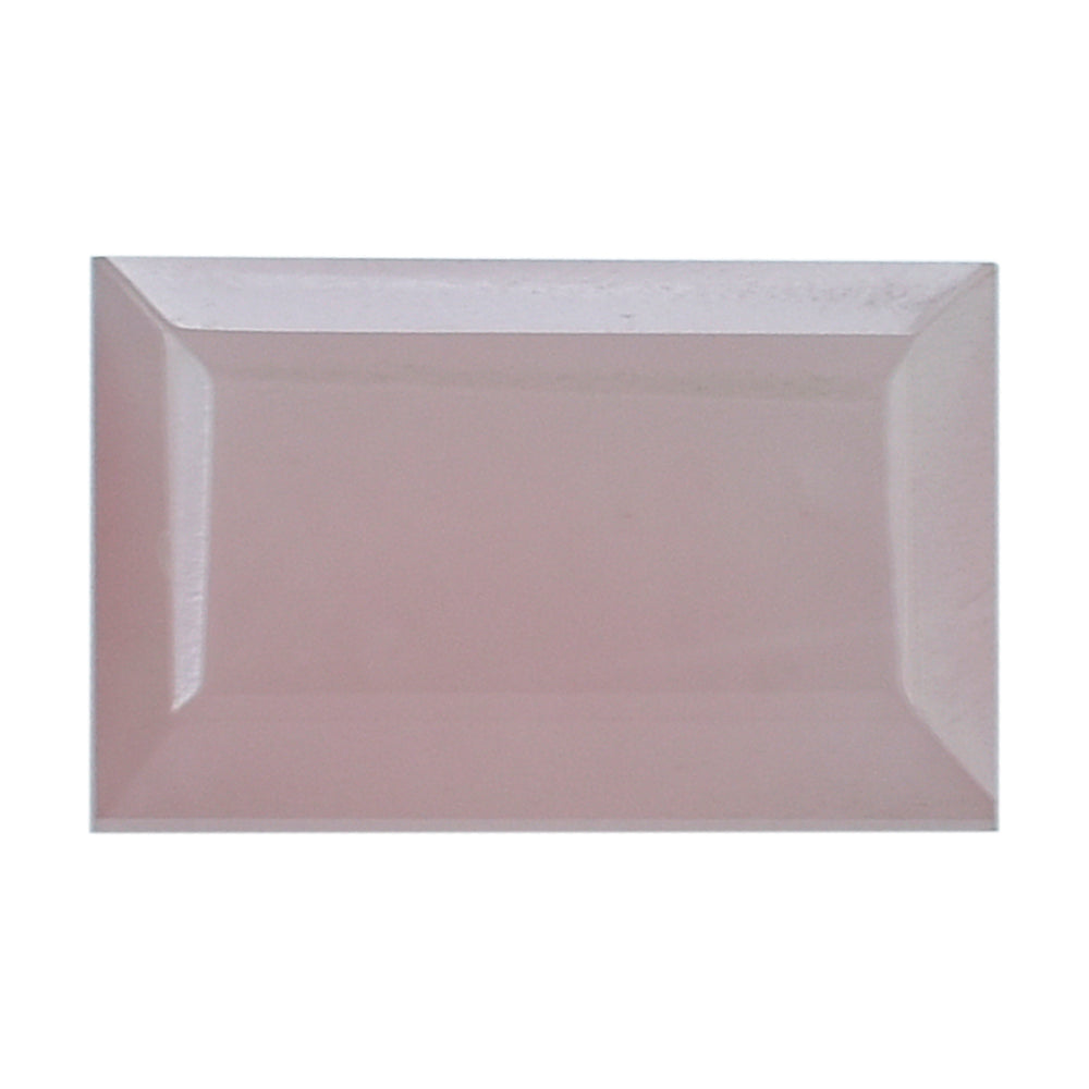 GUAVA QUARTZ CUT BAGUETTE 8X5MM 1.33 Cts.
