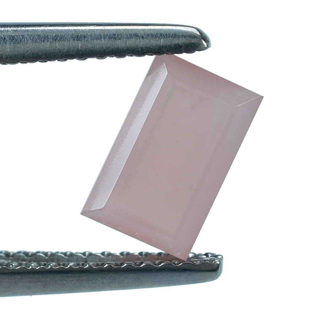GUAVA QUARTZ CUT BAGUETTE 8X5MM 1.33 Cts.