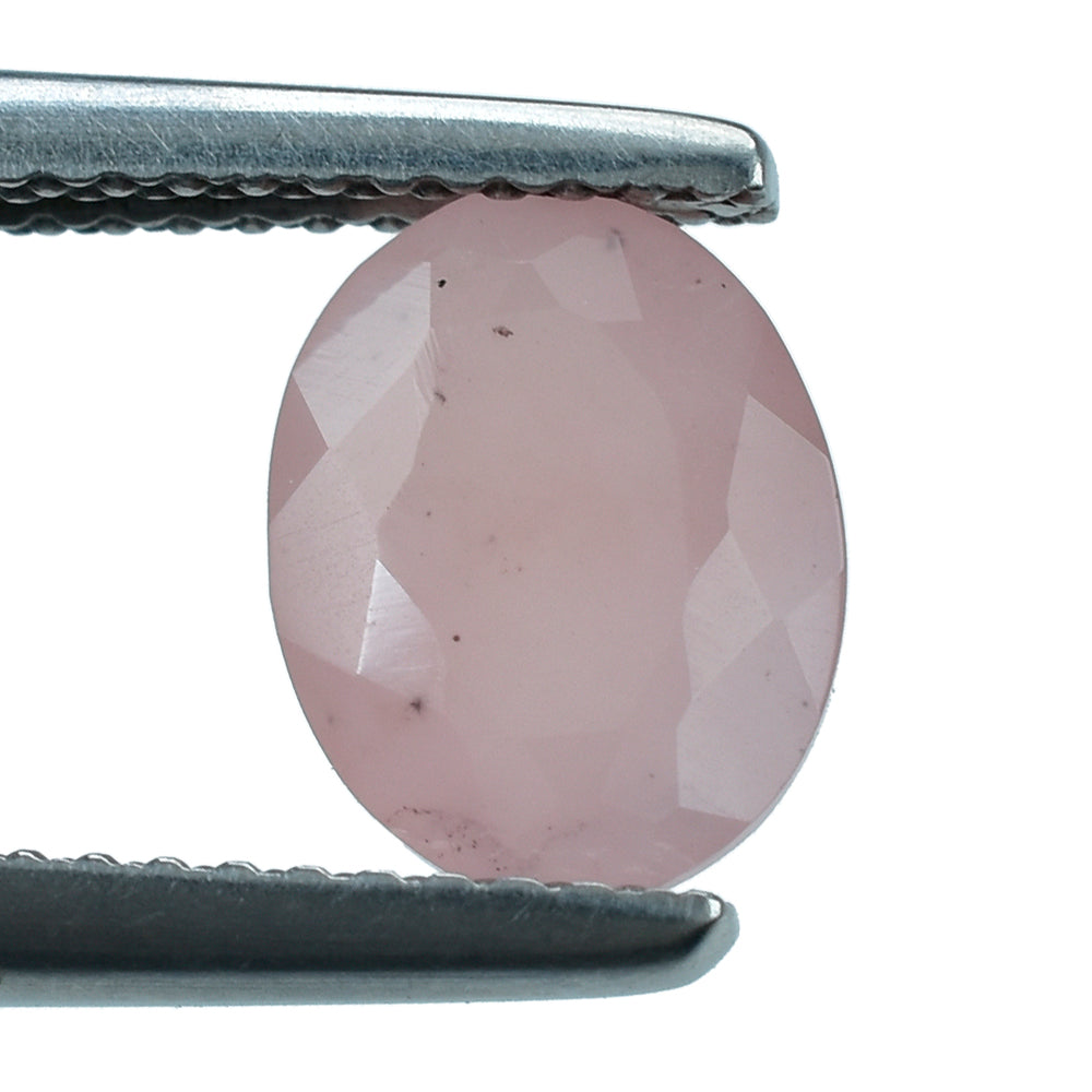 GUAVA QUARTZ CUT OVAL 9X7MM  1.70 Cts.