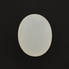 GREENISH WHITE MOONSTONE OVAL CAB 21X17MM 22.53 Cts.
