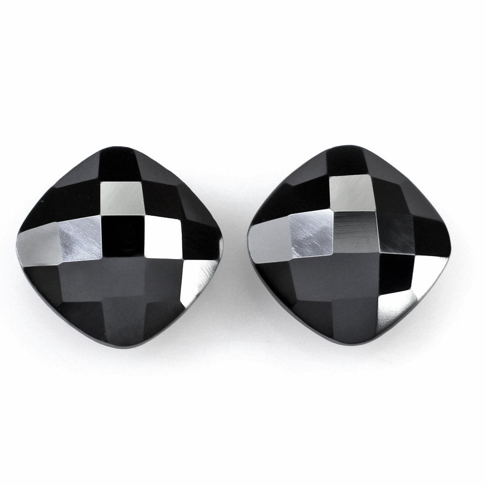 HEMATITE BRIOLETTE CUSHION 8MM 3.45 Cts.