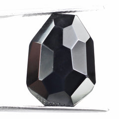 HEMATITE IRREGULAR CUT BRIOLETTE FANCY SHAPE (FULL DRILL 1.50MM) 20X15MM 31.28 Cts.