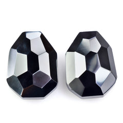 HEMATITE IRREGULAR CUT BRIOLETTE FANCY SHAPE (FULL DRILL 1.50MM) 20X15MM 31.28 Cts.
