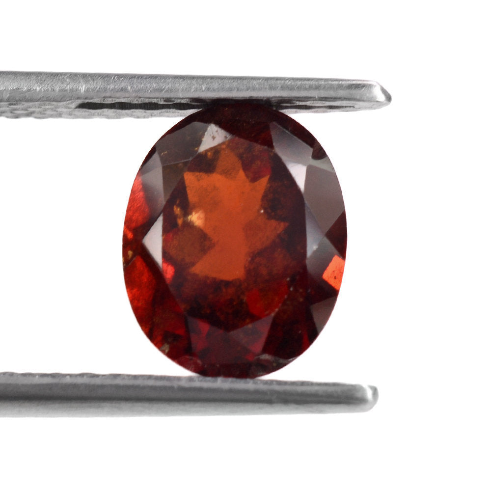 HESSONITE CUT OVAL 10X8MM 3.03 Cts.