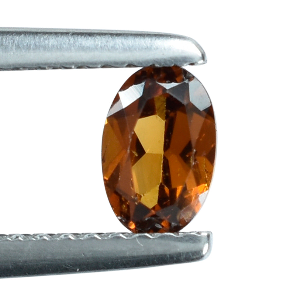 HESSONITE CUT OVAL 6X4MM 0.57 Cts.