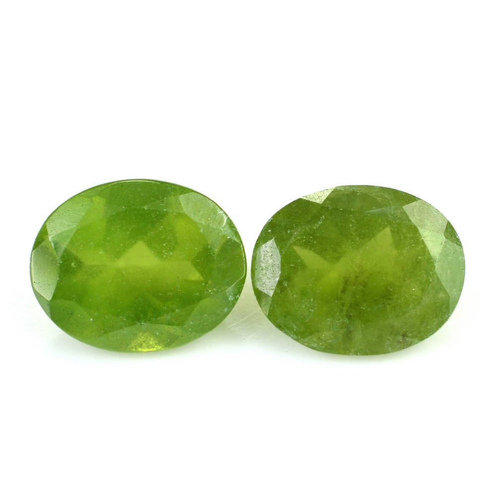 MILKY IDOCRASE CUT OVAL 10X8MM 3.05 Cts.