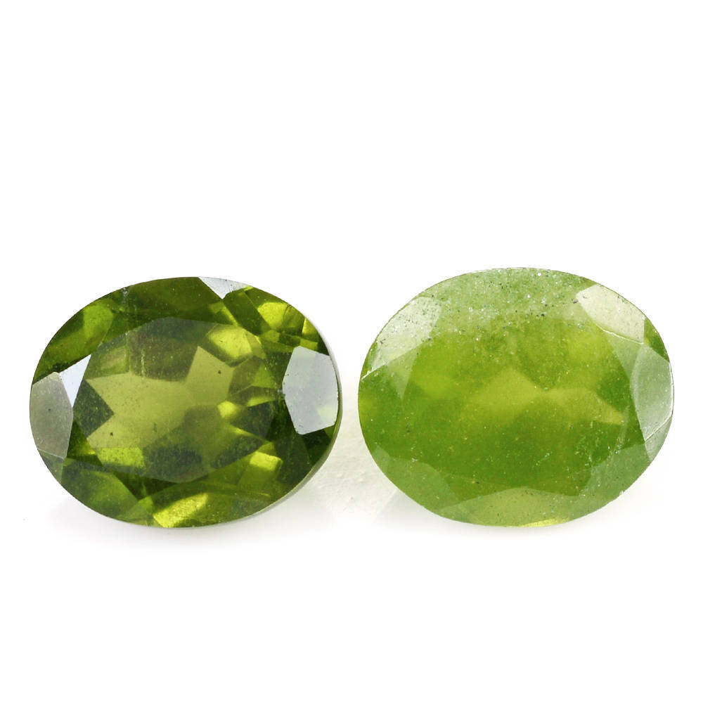 MILKY IDOCRASE CUT OVAL 11X9MM 4.25 Cts.