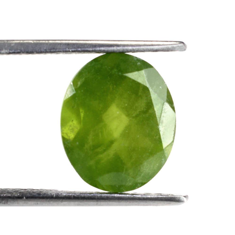 MILKY IDOCRASE CUT OVAL 12X10MM 5.65 Cts.