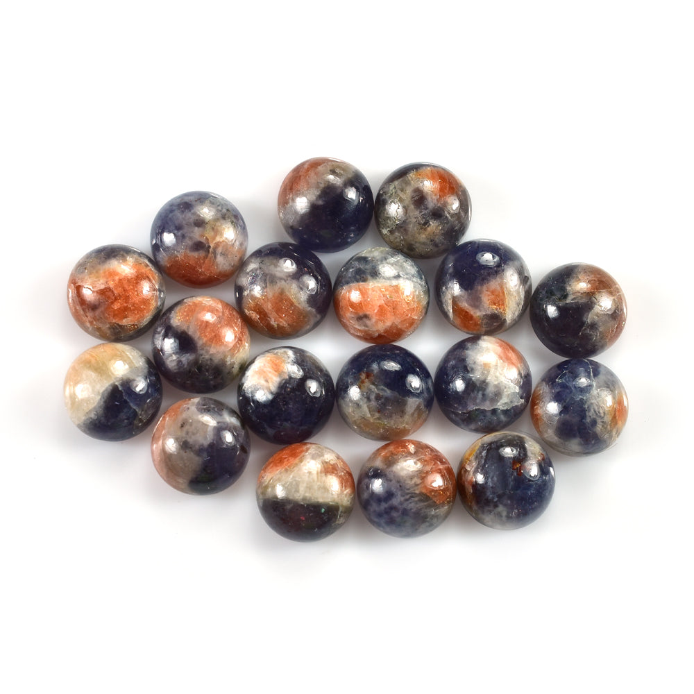 IOLITE SUNSTONE PLAIN ROUND CAB (HALF ORANGE AND HALF BLUE) 12.00X12.00 MM 6.38 Cts.