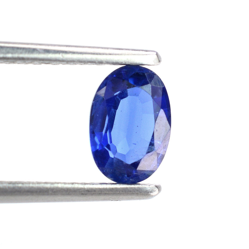 KYANITE CUT OVAL (AAA) 7X5MM 1.10 Cts.