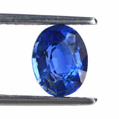 KYANITE CUT OVAL (AA) (SI) 9X7MM 2.30 Cts.
