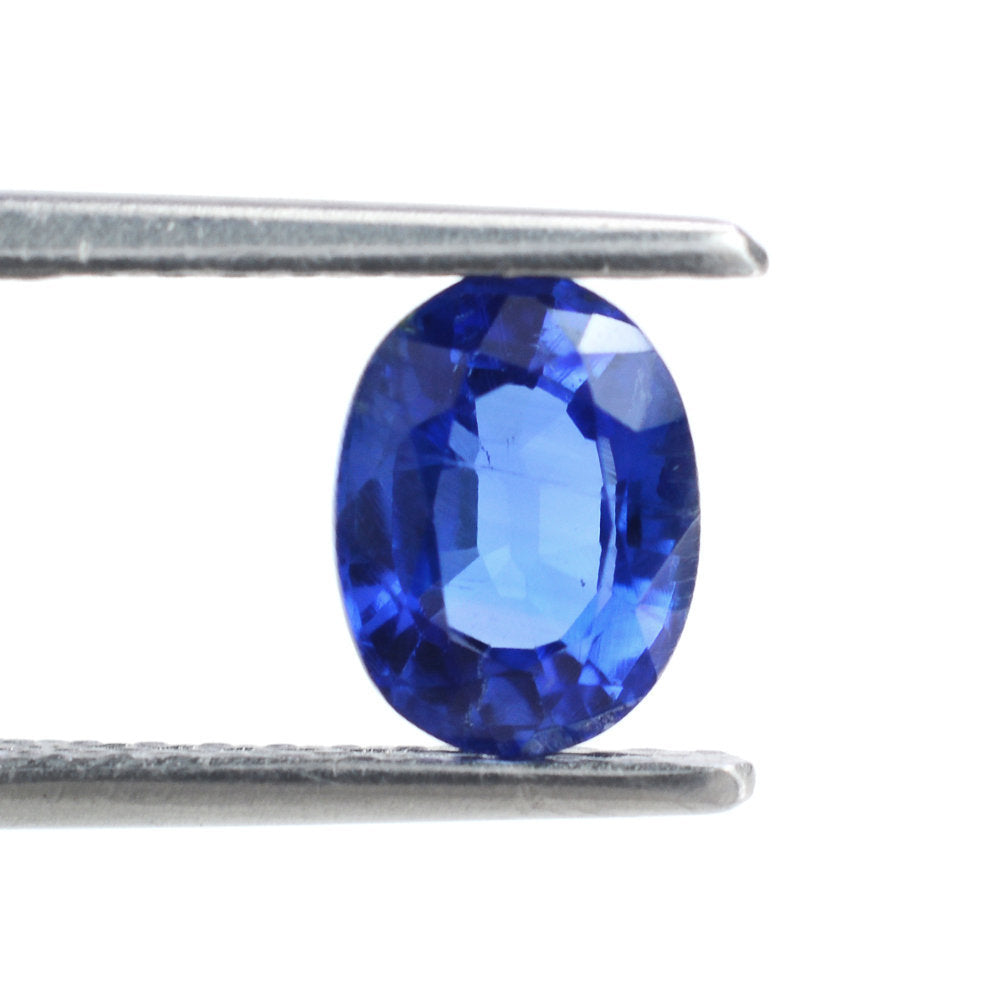 KYANITE CUT OVAL (AA) 8X6MM 1.55 Cts.