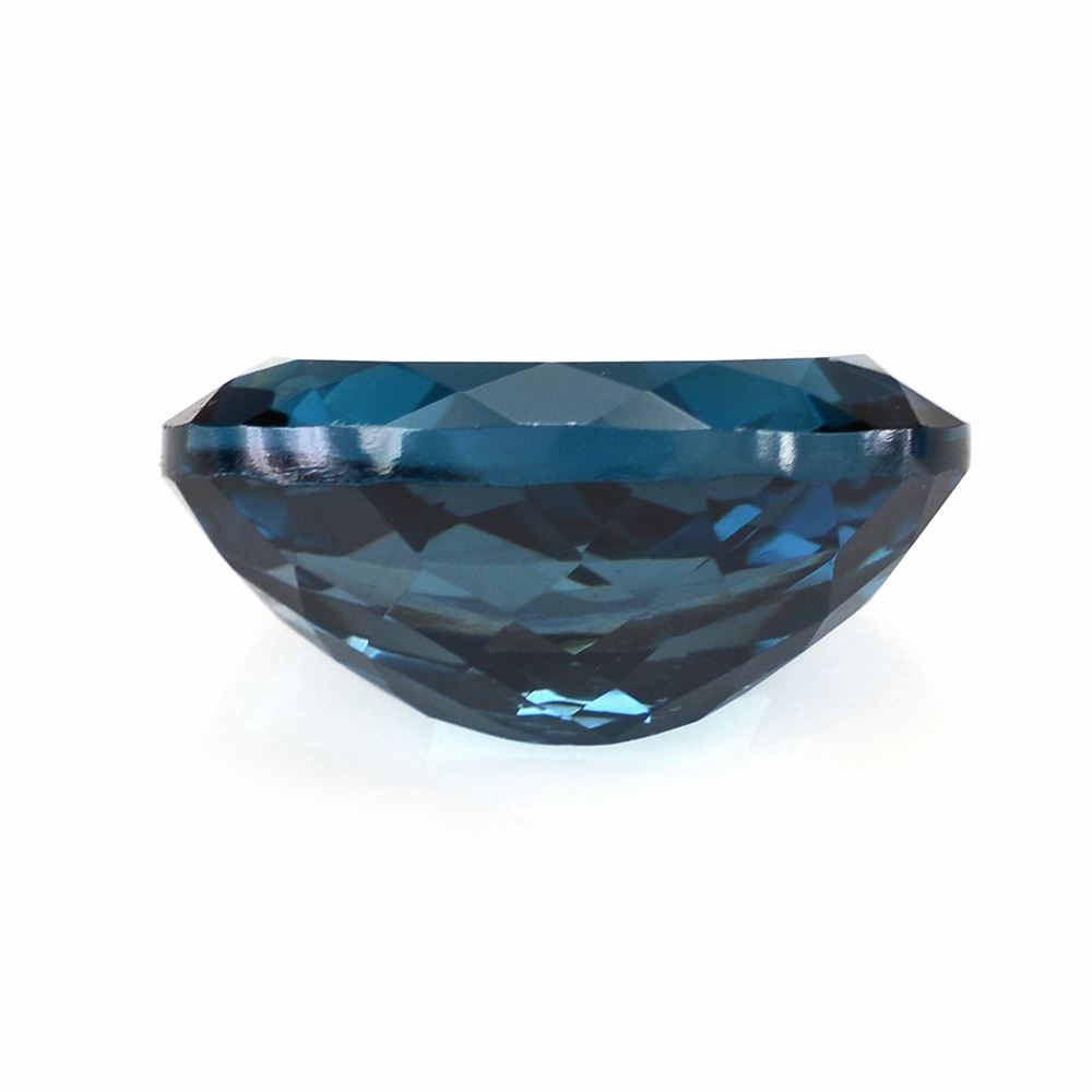 LONDON BLUE TOPAZ CUT OVAL 16X12MM 10.67 Cts.