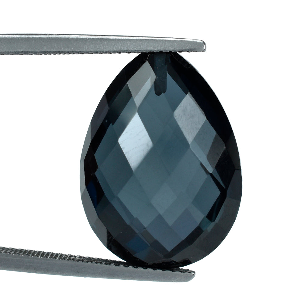 LONDON BLUE TOPAZ BRIOLETTE PEAR (HALF DRILL) 20X15MM 25.17 Cts.