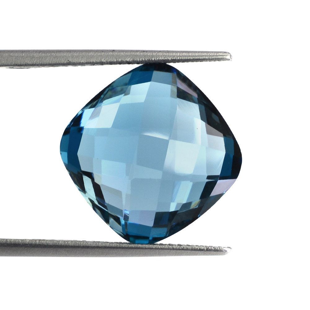 LONDON BLUE TOPAZ BRIOLETTE CUSHION 14MM 13.40 Cts.