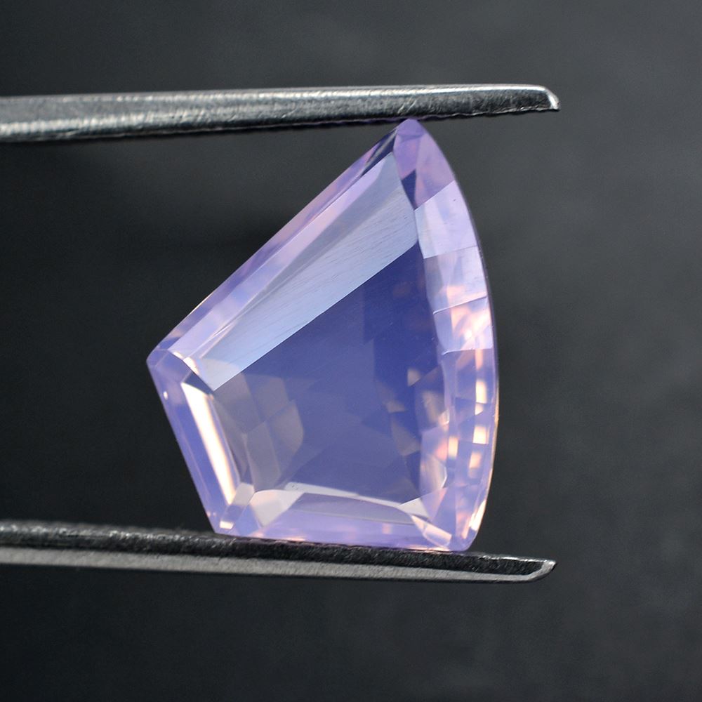 LAVENDER MOON QUARTZ STEP CUT FANCY 13.50X9MM 5.43Cts.