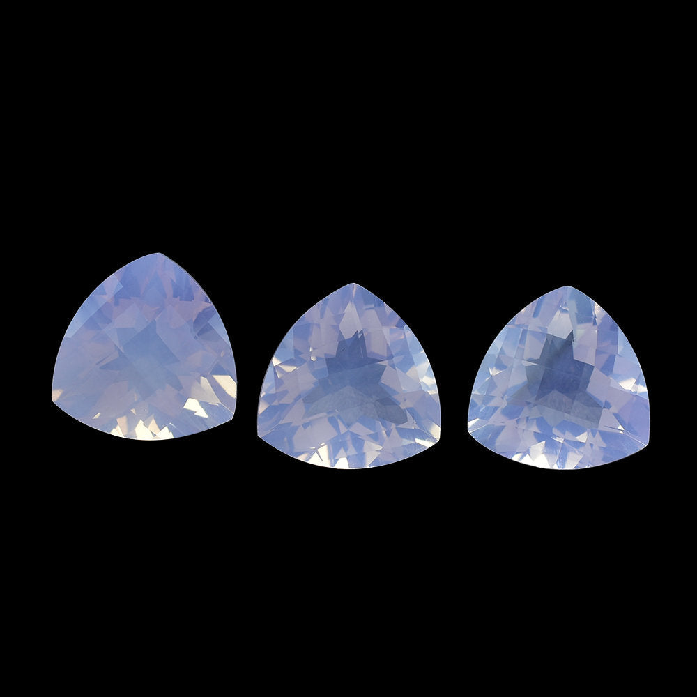 LAVENDER MOON QUARTZ CHECKER CUT TRILLION 14MM 8.22 Cts.