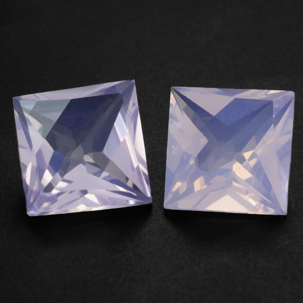 LAVENDER MOON QUARTZ STEP ON TOP PRINCESS BACK SQUARE 10MM 4.54 Cts.